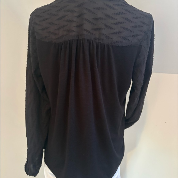 Anthropologie(Dolan) textured front & knit back roll sleeve top - Picture 3 of 7